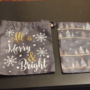 Timeless Memory Pouches Thirty one 2 sets of 2